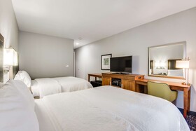 Hampton Inn & Suites Dallas Ft Worth Airport South