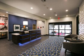 Hampton Inn & Suites Dallas Ft Worth Airport South