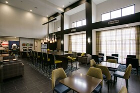 Hampton Inn & Suites Dallas Ft Worth Airport South