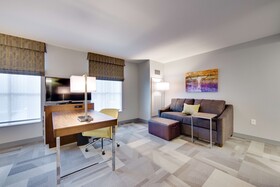 Hampton Inn & Suites Fort Worth Downtown