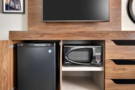Hampton Inn & Suites Ft. Worth-Burleson