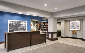 Hampton Inn & Suites Ft. Worth-Burleson