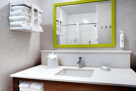 Hampton Inn & Suites Ft. Worth-Burleson
