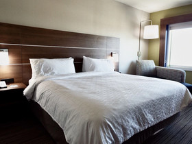 Holiday Inn Express & Suites Forest Hill Fort Worth South East