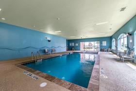 Holiday Inn Express & Suites Fort Worth I-35 Western Center