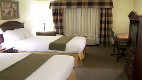 Holiday Inn Express & Suites Lake Worth Northwest Loop 820