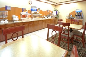 Holiday Inn Express & Suites Lake Worth Northwest Loop 820