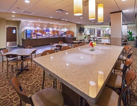 Holiday Inn Express & Suites Fort Worth Downtown