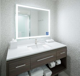 Home2 Suites by Hilton Fort Worth Cultural District