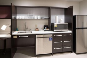 Home2 Suites by Hilton Fort Worth Cultural District