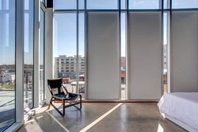 Hotel Revel
