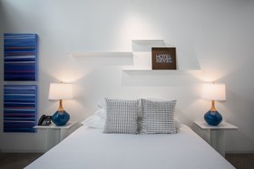 Hotel Revel