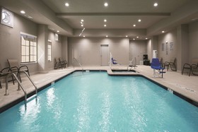 La Quinta Inn & Suites by Wyndham Fort Worth West - I-30
