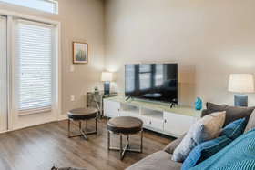 Magnolia Lux Apartments by Barsala