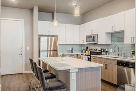 Magnolia Lux Apartments by Barsala