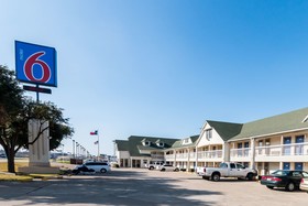 Motel 6 Fort Worth White Settlement