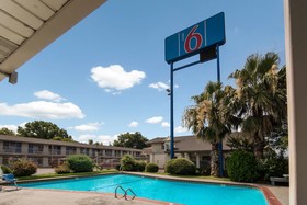 Motel 6 Fort Worth Seminary