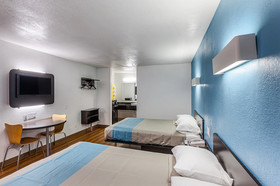 Motel 6 Ft Worth Convention Center