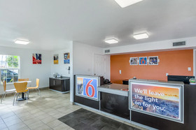 Motel 6 Ft Worth Convention Center