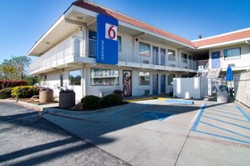 Motel 6 Fort Worth, TX - East