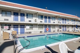 Motel 6 Fort Worth, TX - East