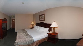 Days Inn by Wyndham Fort Worth North / Fossil Creek