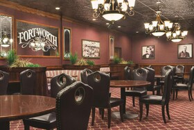 Radisson Fort Worth North - Fossil Creek