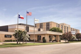 Radisson Fort Worth North - Fossil Creek