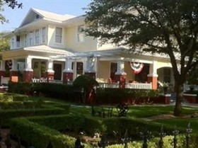 Rosen House Inn