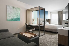 SpringHill Suites Dallas DFW Airport South/CentrePort