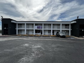Studio 6 Fort Worth TX - Downtown East