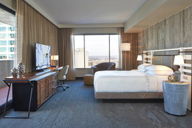 The Worthington Renaissance Fort Worth Hotel