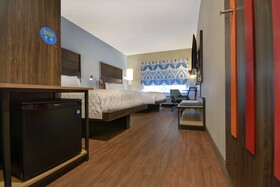 Tru by Hilton Fort Worth-Fossil Creek