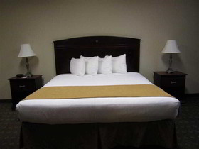 Franklin Inn & Suites