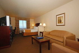Franklin Inn & Suites