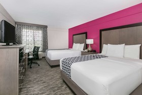La Quinta Inn & Suites by Wyndham Fredericksburg