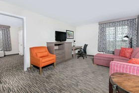La Quinta Inn & Suites by Wyndham Fredericksburg