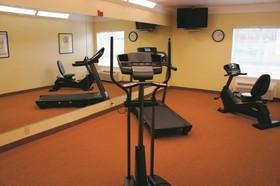 La Quinta Inn & Suites by Wyndham Fredericksburg