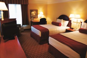 La Quinta Inn & Suites by Wyndham Fredericksburg