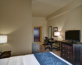 Comfort Suites Frisco