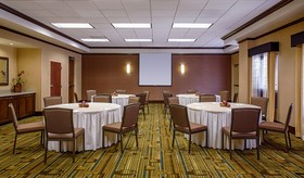 Hampton Inn & Suites Frisco-Legacy Park