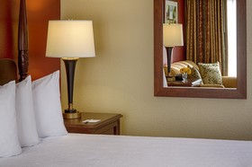 Hampton Inn & Suites Frisco-Legacy Park