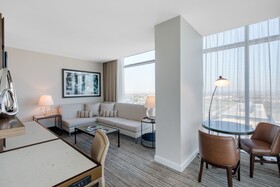 Omni Frisco Hotel