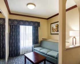 Comfort Suites Gainesville