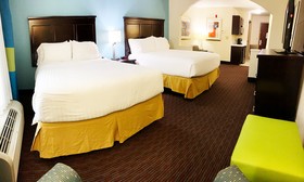 Holiday Inn Express & Suites Gainesville