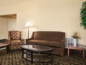 Super 8 by Wyndham Gainesville TX