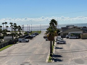 Baymont by Wyndham Galveston