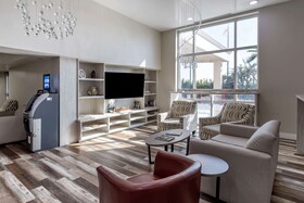 Clarion Pointe