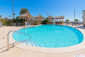 Clarion Pointe