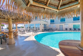 Clarion Pointe